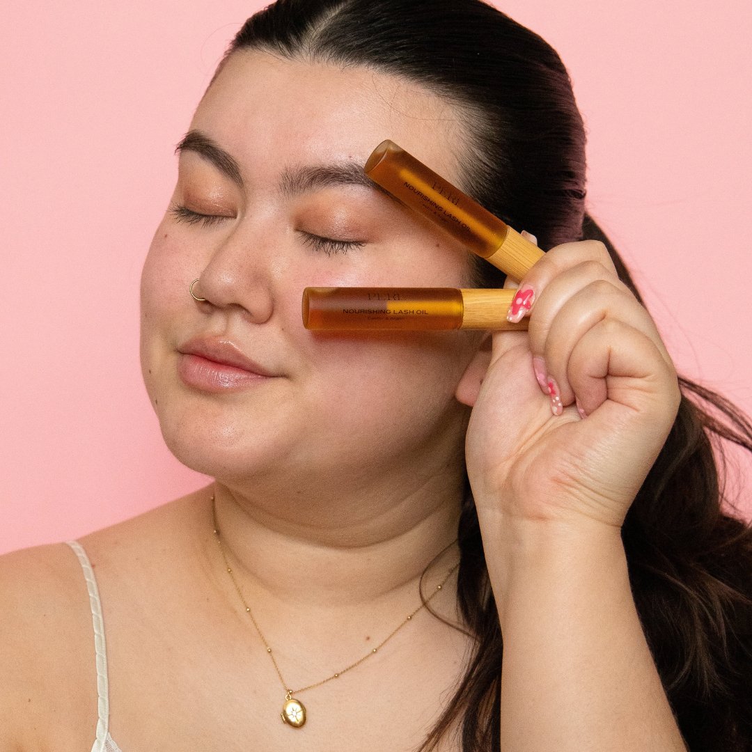 NOURISHING LASH OIL