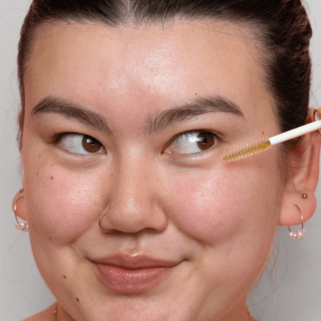 NOURISHING LASH OIL